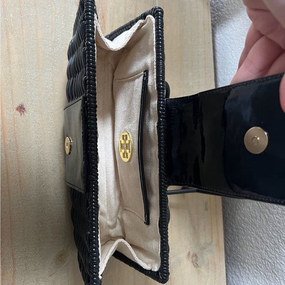 Tory Burch Black Provence Woven Clutch - Picture 4 of 6